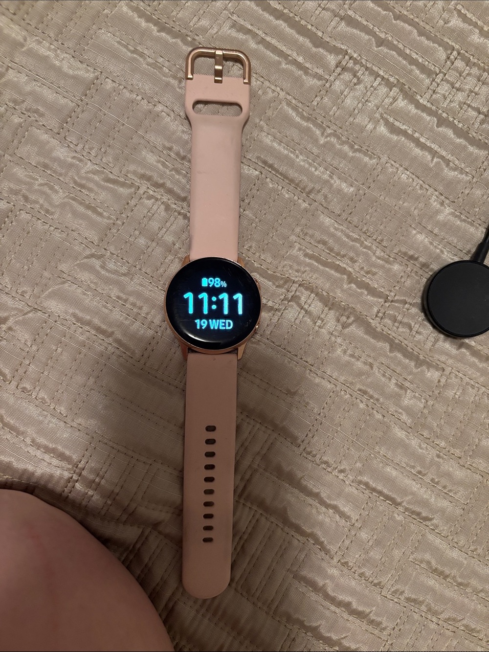 Samsung galaxy Pink Smartwatch with Silicone Band